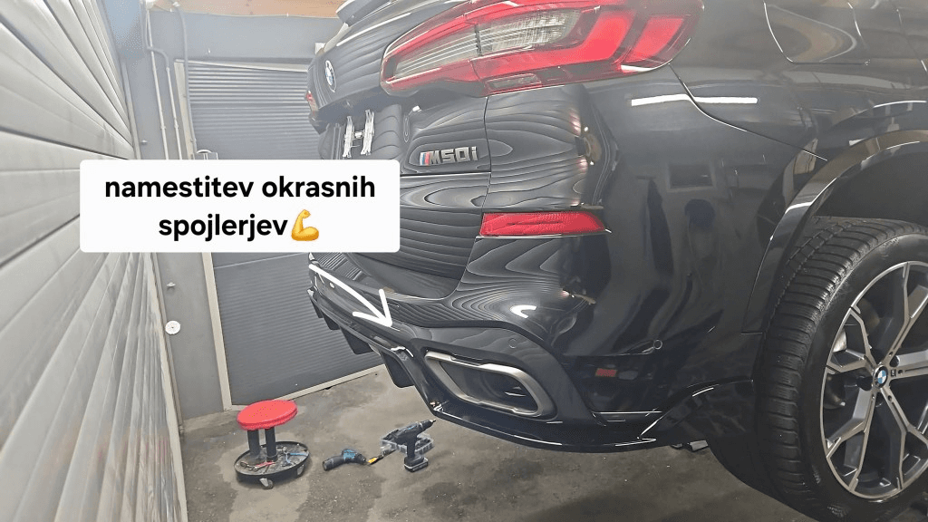 Namestitev okrasnih spojlerjev